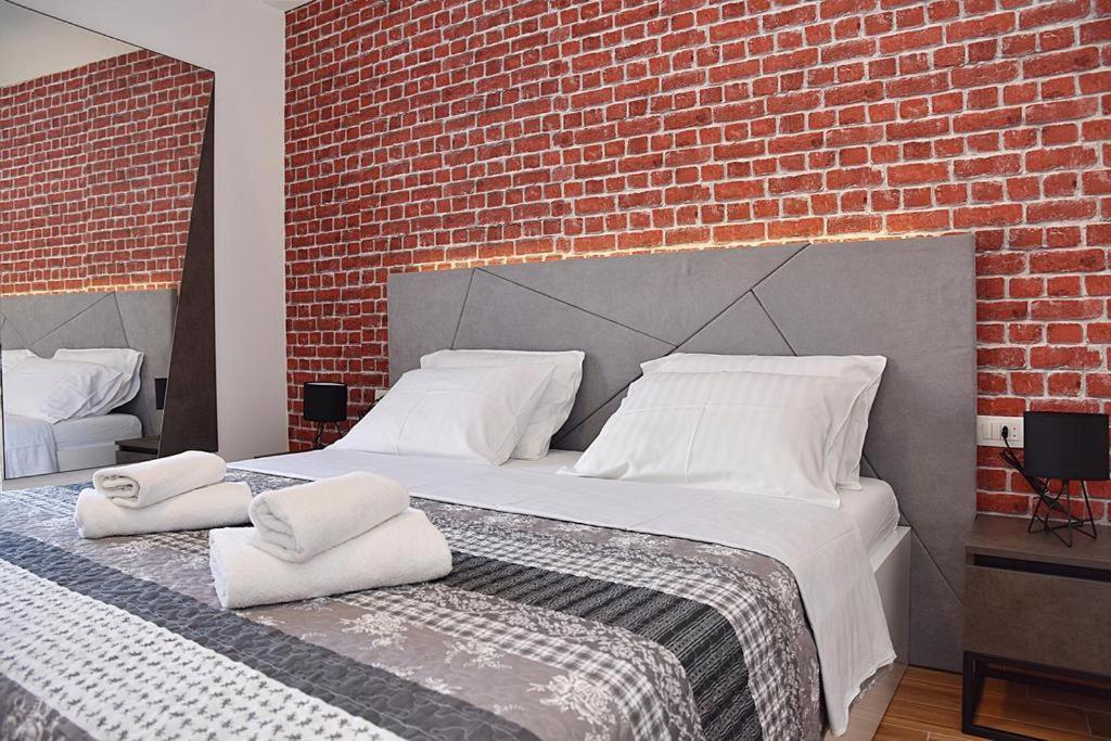 4 Corner The Center Of The Old Town Apartment Zadar Bagian luar foto